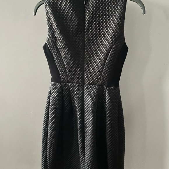 Black BCBG cocktail dress - Picture 7 of 7
